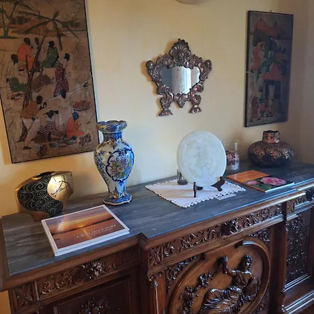 Πανσιόν The Camelia, Our With View, Private Bathroom And Dedicated Parking At The Isabella