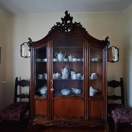 La Con Vista Al Secondo Piano Della Isabella Affittacamere Stresa