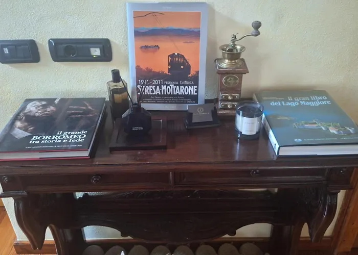 Casa de hóspedes The Camelia, Our With View, Private Bathroom And Dedicated Parking At The Isabella Stresa